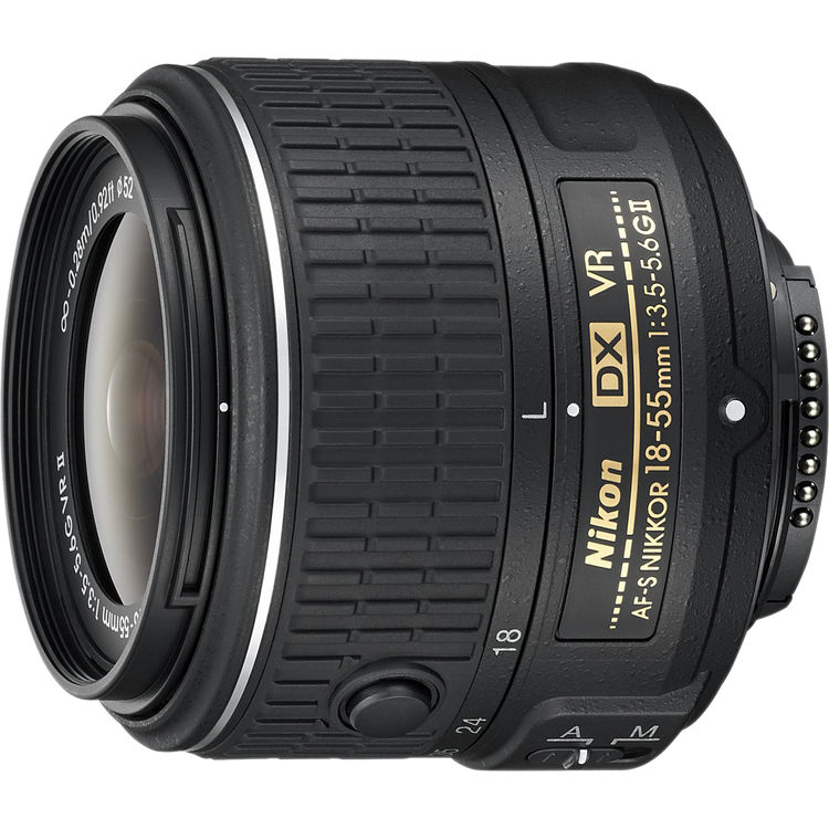 Объектив Nikon AF-S 18-55mm f/3.5-5.6G DX VR II Zoom-Nikkor
