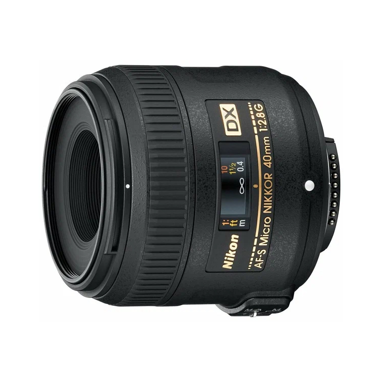 Объектив Nikon AF-S 40mm f/2.8G DX Micro Nikkor